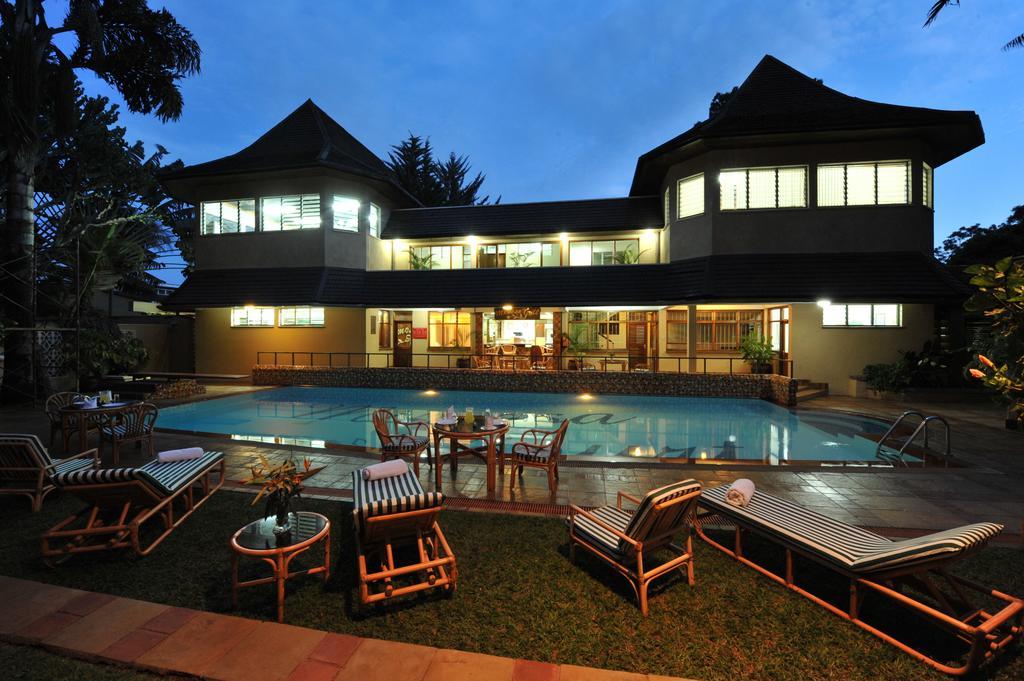 Mimosa Court Apartments Nairobi Bagian luar foto